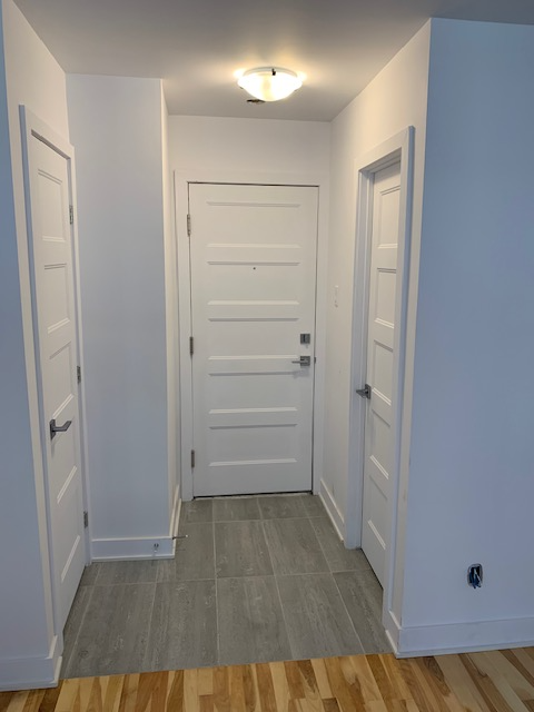 Rosemont, 3 1/2, Renovated. Heating and Hot Water Included!!!!