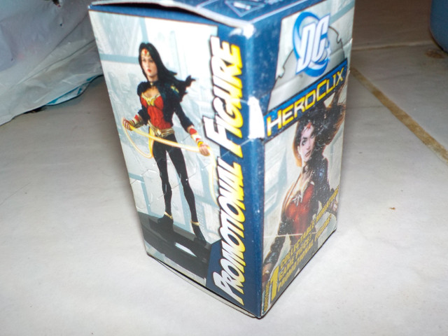 DC Heroclix Wonder Woman LE miniature figure in Toys & Games in Oshawa / Durham Region