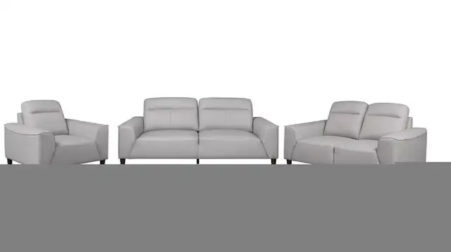 Genuine Top Grain leather  sofa set with couch and loveseat in Couches & Futons in Vancouver - Image 5
