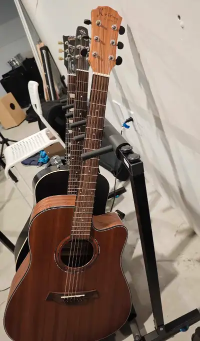 guitar used in good condition, View more