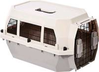21 IN AMAZON BASICS PET CARRIER KENNEL 
