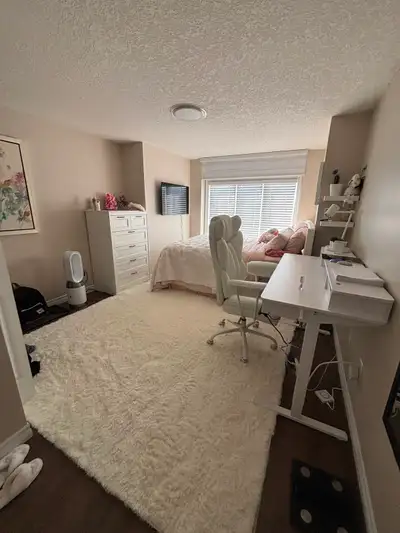 One Unfurnished Private room available in a house shared with 3 other girls. Clean, friendly, and re...