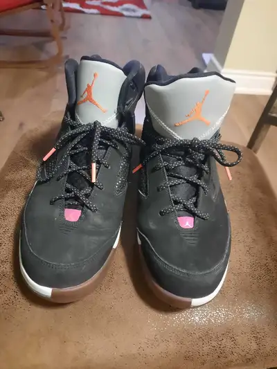 Jordan flight remix, View more