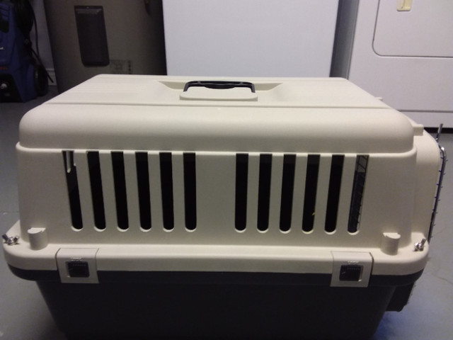 Pet Crate in Accessories in Cole Harbour