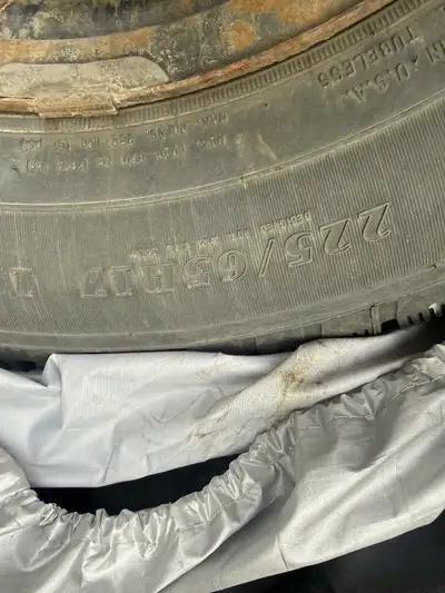 Selling a set of 4 used winter tires mounted on steel rims. Size: 225/65R17 Good tread at around 90%...