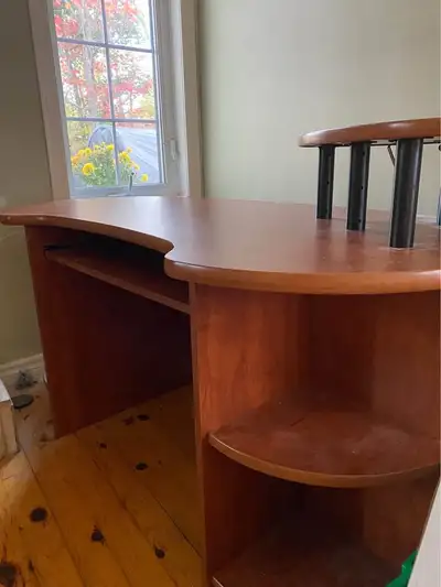 Only selling because I no longer have room for it. Located in Pointe Du Chene