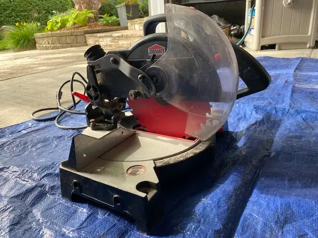 Jobmate Compound Mitre Saw in Power Tools in Ottawa - Image 2