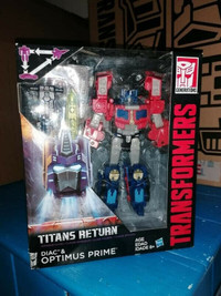 Transformers Titans Return Optimus Prime MISB