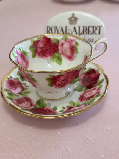 Old English Rose Royal Albert made in England. Avon shaped tea c, View more