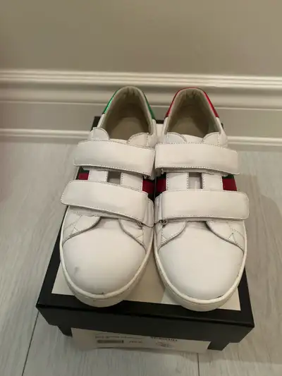 Gucci youth sneakers European size 36