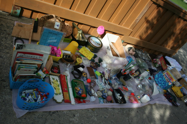 GARAGE SALE and FLEA MARKET School Supplies, Antiques to Kitchen in Garage Sales in Winnipeg - Image 3