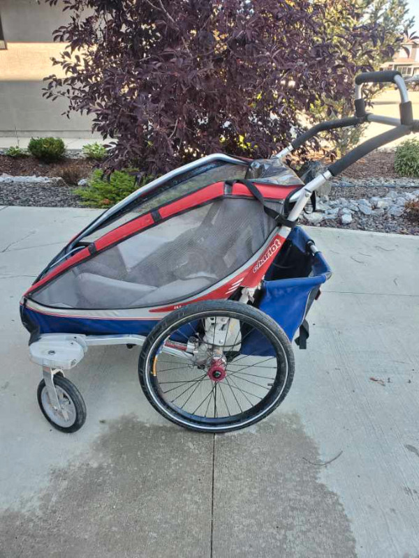 Chariot in Strollers, Carriers & Car Seats in Strathcona County