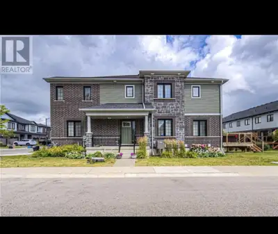 Private room for rent with 1car parking. $650 without car parking