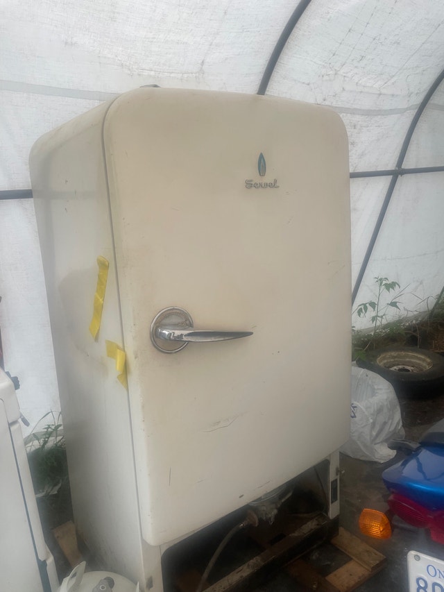 Propane fridge and stove Stoves, Ovens & Ranges Sudbury Kijiji
