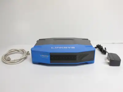 Linksys SE4008 8 port WRT Gigabit switch, exc. workign cond., View more
