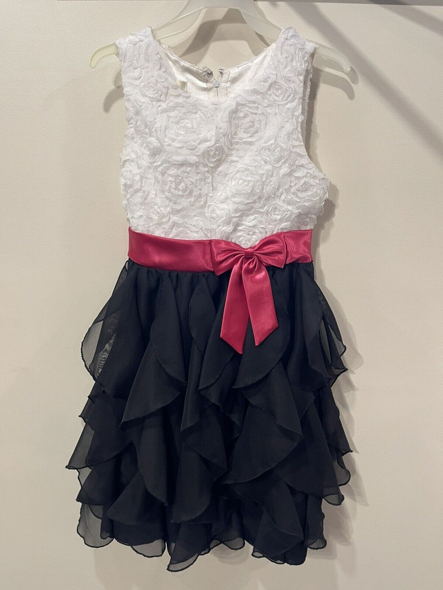 Party dresses for Girls  in Kids & Youth in Markham / York Region - Image 3