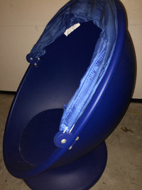 Cool blue kids spinning chair with cover , great for rec or room