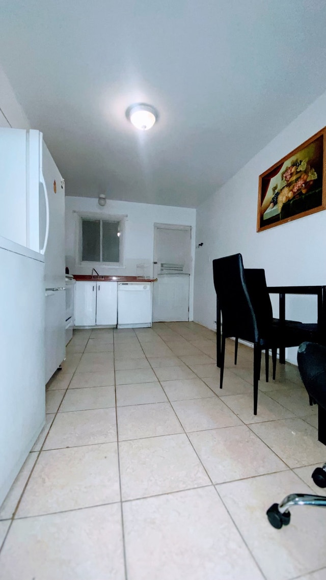 LARGE 4 ½ Apartment for Rent – Available September 1, 2026 ✨ — photo 1