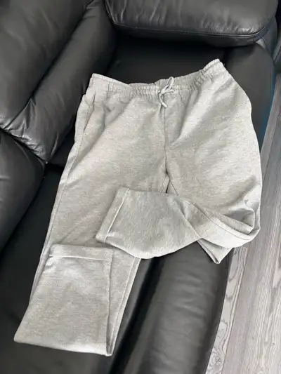 men’s Zara large, View more