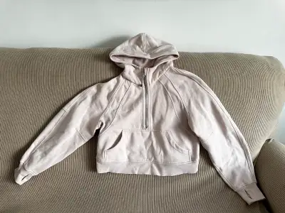 Lululemon Scuba Hoodie in XS/S – Baby Pink, View more