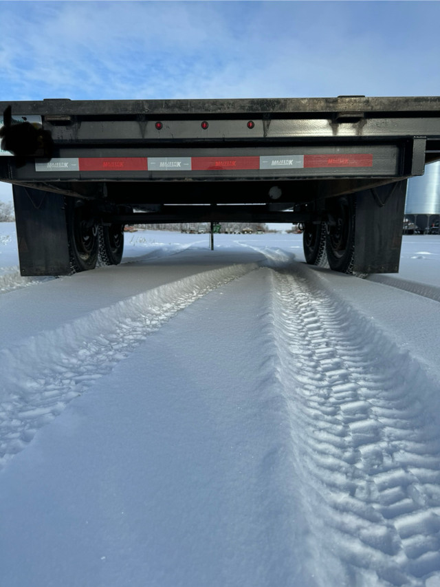 2015 Majestic trailer 16’ in Cargo & Utility Trailers in Saskatoon - Image 3