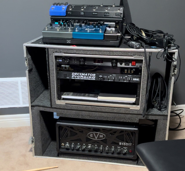 Road Case/ Flight Case ( 6U rack and head combo) in Amps & Pedals in Hamilton - Image 2