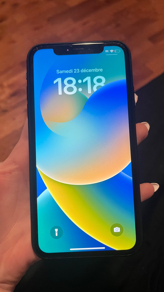 iPhone XR  in Cell Phones in Laval / North Shore