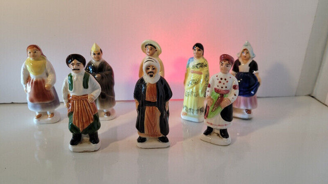 Vintage Tenderleaf Tea Figurines - People of Many Lands in Arts & Collectibles in Barrie