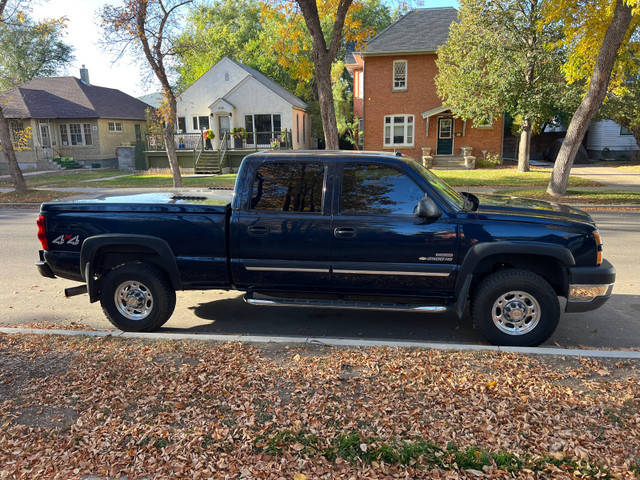 2005 Chevrolet Silverado HD in Cars & Trucks in Medicine Hat