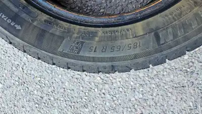 Brand Michelin X-Ice Snow Size 185/65 R15 Thread 7/32 Good Condition Stored with covers and inside t...