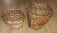 Wicker/rutan laundry basket