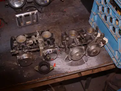 Yamaha XS400 carbs turn signals etc .