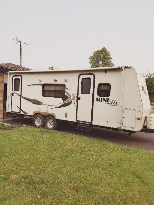 Like New 2012 Forest River Rockwood Minilite Trailer For Sale Travel