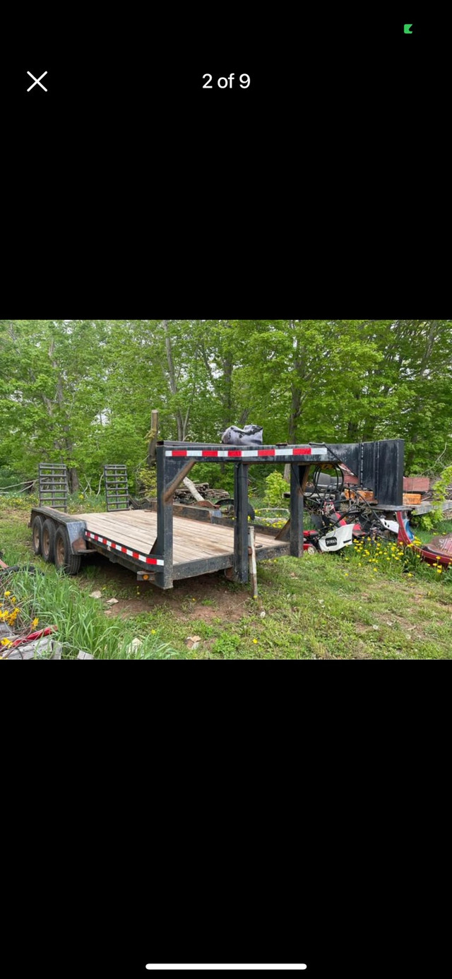 2021 HMD fifth wheel flatbed equipment trailer  in Cargo & Utility Trailers in Charlottetown - Image 2