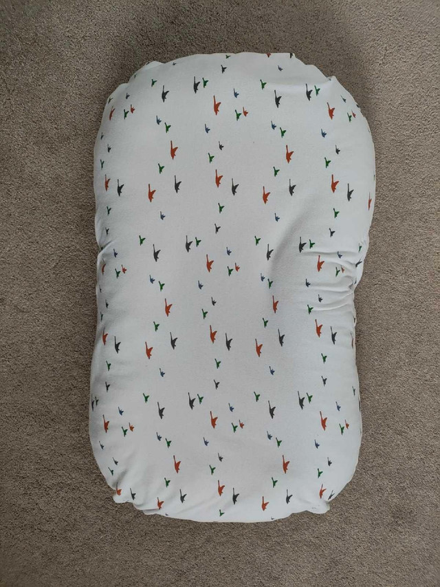 Snuggle Me Organic Infant Lounger  in Other in Edmonton