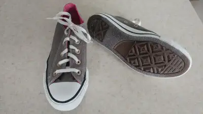 converse enfant in All Categories in Greater Montreal Kijiji Marketplaces