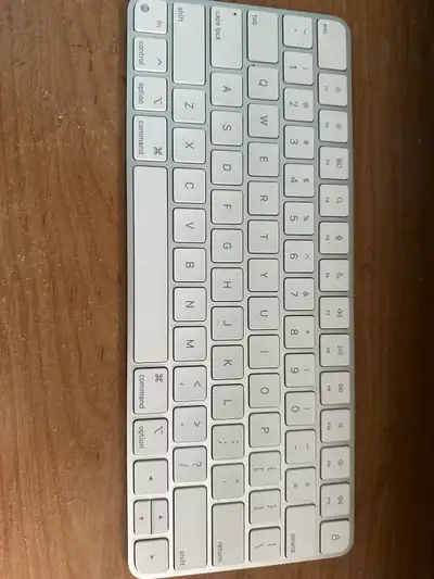 Apple Magic Keyboard, View more