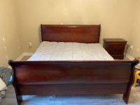 Cherry wood king size bedroom set 