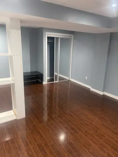 Student Rental Only A private basement with attached washroom is available for rent in Whitby. Basem...