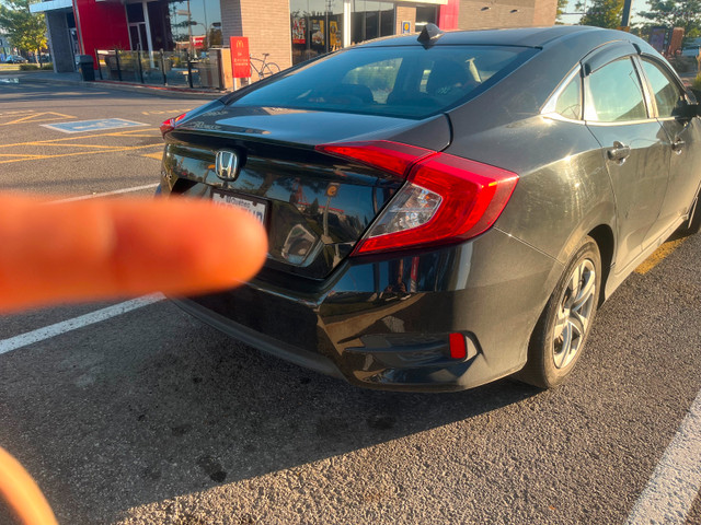 Honda Civic 2016 LX dans Autos et camions  à Ville de Montréal - Image 2