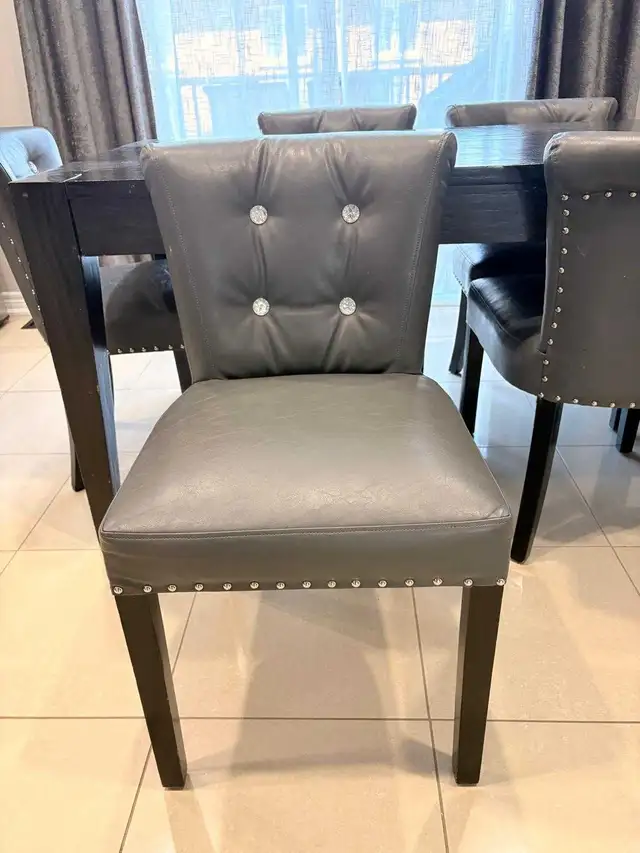Dining Table Set – Brown Wood Table & 6 Gray Leather Chairs in Dining Tables & Sets in Markham / York Region - Image 6
