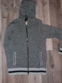 Kolby grey sweater 