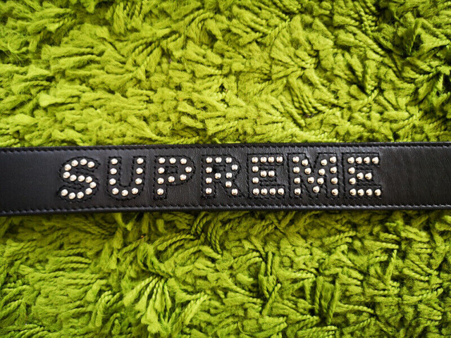 SUPREME Studded Logo Leather Belt L/XL SS18 Used in Men's in Markham / York Region