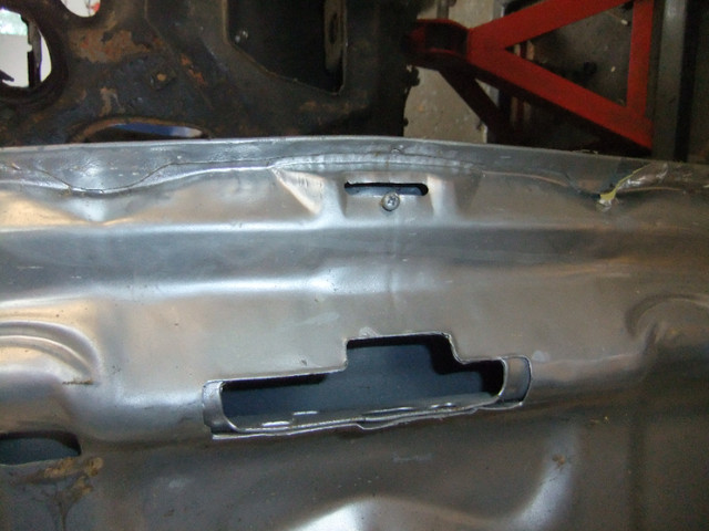 Mint original 1969 Chevelle trunk lid in Auto Body Parts in Thunder Bay - Image 3