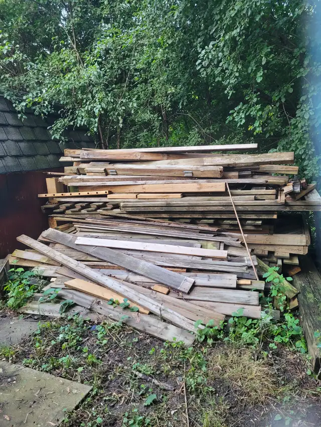Wooden Planks - Free in Free Stuff in Mississauga / Peel Region - Image 2