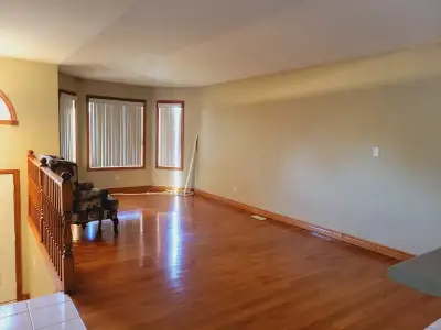 HOUSE FOR RENT IN SOUTH WINDSOR, NEAR TALBOT TRAIL PUBLIC SCHOOL