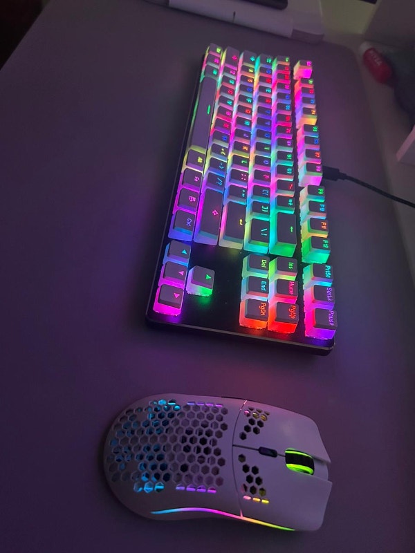 Glorious gaming keyboardGlorious Model O wireless mouse COMBO Mice