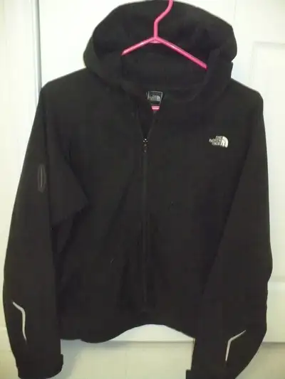 Jacket North Face noire, grandeur large, View more