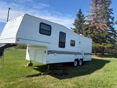 Camper was well maintained and taken care of. Used it about 8-10 times in the last 3 years. Everythi...