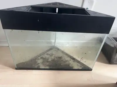 2.5g triangle aquarium free, View more